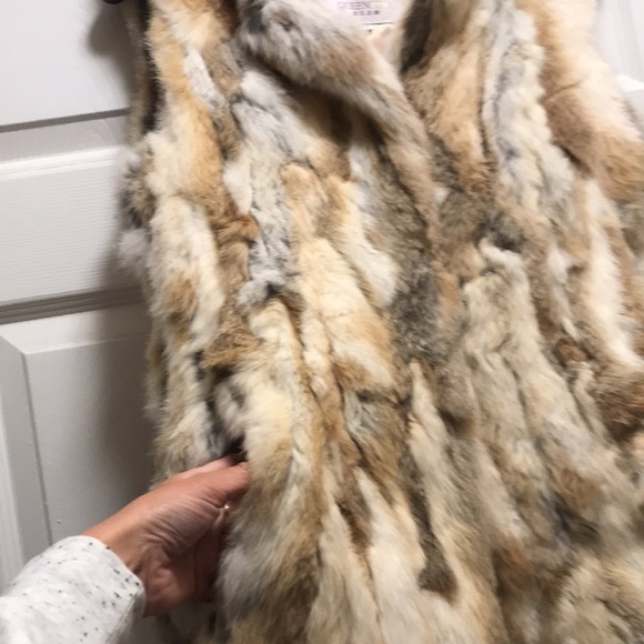 100% Real Fur Rabbit Vest Size S/M White Brown Silk Polyester Inside. Hip length - Picture 2 of 15